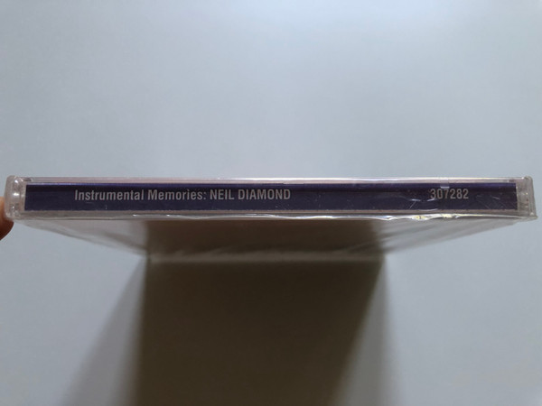 Neil Diamond - Instrumental Memories / Hallmark Records Audio CD 1997 / 307282