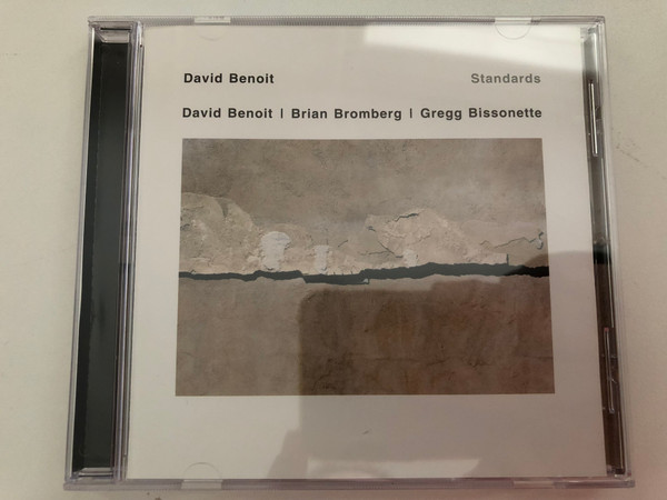 David Benoit: Standards - David Benoit, Brian Bromberg, Gregg Bissonette / Kind Of Blue Records Audio CD 2006 / KOB 10009