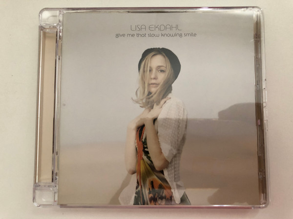 Lisa Ekdahl – Give Me That Slow Knowing Smile / RCA Victor Audio CD 2009 / 88674 97792