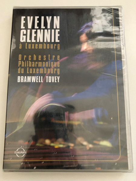 Evelyn Glennie a Luxembourg  BONUS ENCOUNTERING EVELYN GLENNIE  RECORDED LIVE AT THE GRAND THEATRE DE LA VILLE DE LUXEMBOURG, 15-17 SEPTEMBER 2004  A LUXEMBOURG, ORCHESTRE PHILHARMONIQUE DU LUXEMBOURG, BRAMWELL TOVEY  DVD (880242543981)