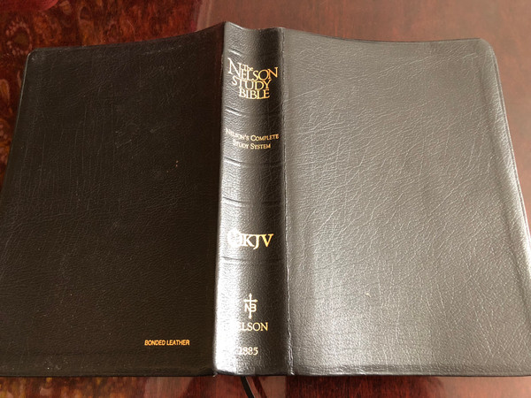 The Nelson Study Bible NKJV with Nelson's Complete Study / This study Bible is based on the best English translation for study purposes, the NKJV / Cross-References - Prophetic Stars - Annotations - InDepth Articles - QuickView Charts (0840715994)