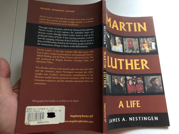 Martin Luther: A Life by James Arne Nestingen / Concise, important biography of a key figure in world history / Visuals and information boxes / Published by Augsburg Books (0806645733)
