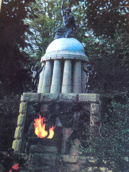 Vintage Postcard: Freedom Monument (1919) – Samarkand, USSR – Photo by N. Rakhmanov (FreedomPostcard)