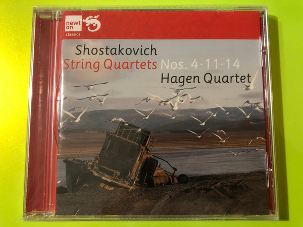 Haunting Masterpieces: Shostakovich String Quartets by Newton Classics - Hagen Quartet CD (818247710560)