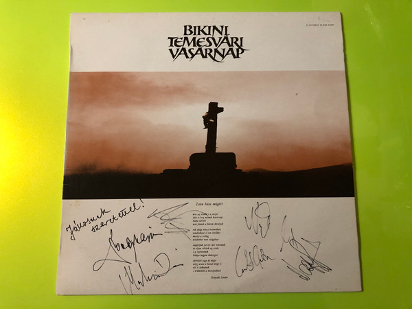 Signed Bikini Temesvári Vasárnap Vinyl LP - Rare Live Album by Favorit (SLPM 37397)