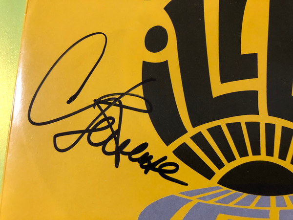 Illés Együttes Autographed 7" Vinyl Single - Új Világ / Kenyér és Vér (1990) (IllésEgyüttesÚjVilág)