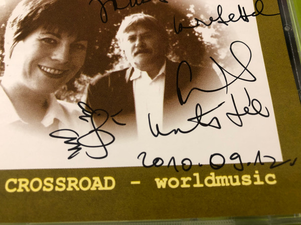 Autographed Kati Szvorák & Lajos Illés - Válaszúton (At the Crossroad) CD (KatiSzvorákLajosIllés)