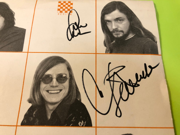 Autographed Pepita Vinyl SP: Illés Együttes – A lány és a csavargó (IllésEgyüttes02)