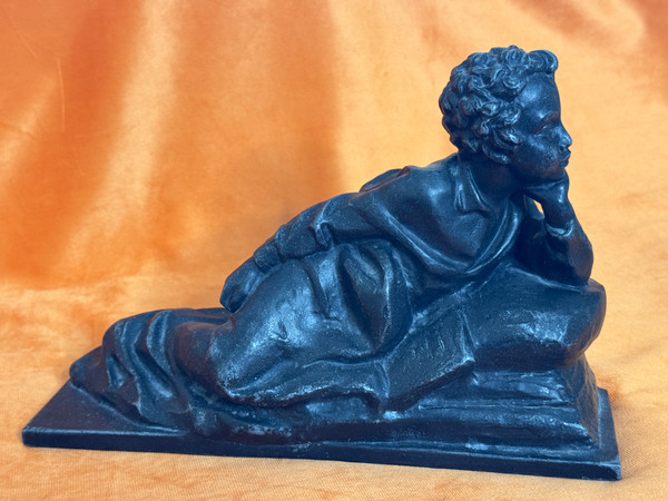 Kasli Art Casting Young Alexander Pushkin Reclining Metal Sculpture (YoungPushkinSculpture)