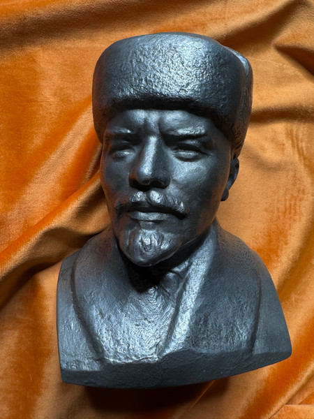 Kasli Foundry Cast Iron Vladimir Lenin Bust by Sculptor N. Baganov (LeninBustBaganov)