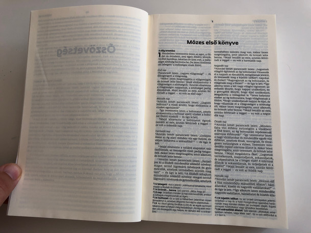 Biblia - Egyszerű fordítás (EFO) / Hungarian Easy to Read Version Bible / Biblia Liga - Bible League International 2013 / Paperback / Hun ERV Bible (9781618707260) 