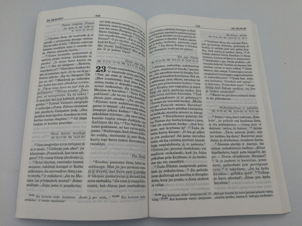 Naujasis Testamentas ir Psalmynas / New Lithuanian Version New Testament & Psalms / Lithuanian NT / Ketvirtas pataisytas leidimas / Blue Vinyl Cover - Placed by the Gideons / Lithuanian Bible Society 2000 (9986790190)