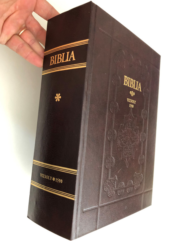 A copy of the Hungarian Vizsolyi Biblia from 1590 with a DVD ROM that also contains the ORIGINAL Bibles pages 