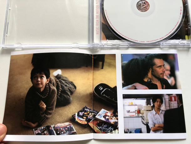 Clean - A Film written and directed by Olivier Assayas / Maggie Cheung, Nick Nolte / Selection Officielle - Festival De Cannes 2004 / Naïve Audio CD 2004 / NV 802111