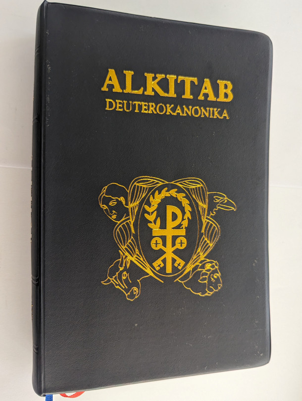 Catholic Indonesian Bible with Deuterocanonical Books / ALKITAB - DEUTEROKANONIKA / LAI 2023, LBI 2022 / Plastic Leather Cover 2023 (9786022871781)