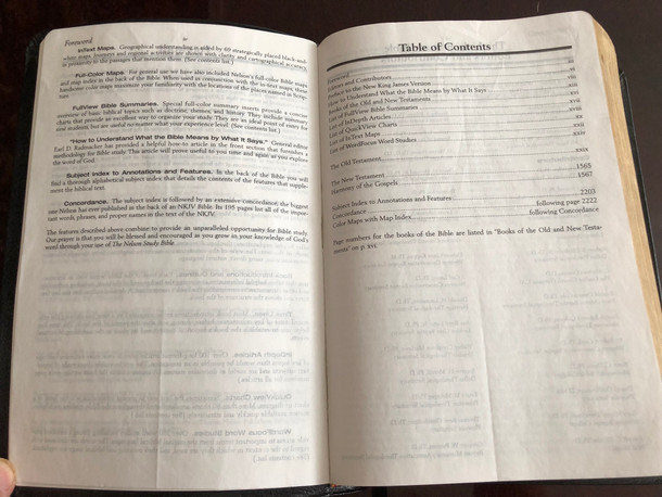 The Nelson Study Bible NKJV with Nelson's Complete Study / This study Bible is based on the best English translation for study purposes, the NKJV / Cross-References - Prophetic Stars - Annotations - InDepth Articles - QuickView Charts (0840715994)