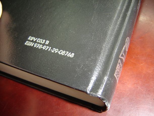 Naimbag A Damag Biblia: Ilokano Popular Version / Black Ilokano Hardcover Bible with Thumb Index / Modern Translation