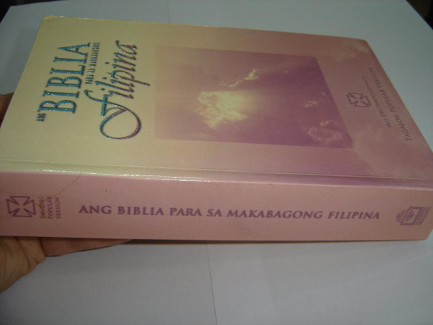 The Bible for Modern Filipino Women with Deuterocanonicals, Ang Biblia Translation / Philippines Ladies Bible