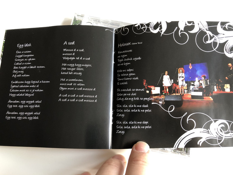 Kisha - A nyár / AUDIO CD 2009 / Anđa Marić / Croatian-Hungarian singer and model (5099996706220)