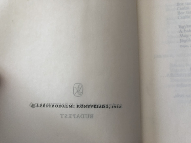 Petőfi Sándor összes költeményei / Megjelent a Költö Születesenek Szazötvenedik Evfordulojara