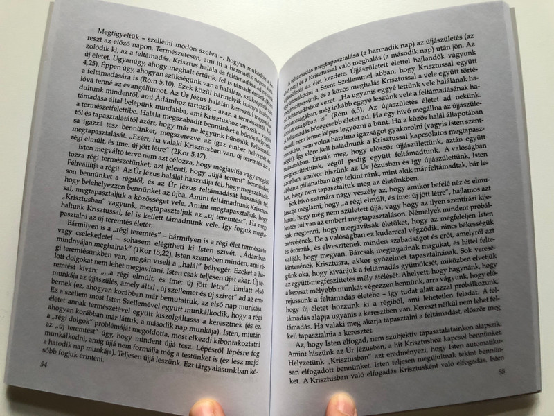 A teremtés titka by Watchman Nee - HUNGARIAN TRANSLATION OF The Mystery of Creation / In this volume, Watchman Nee presents to us a Biblical interpretation of creation to which science attests. (9639434914)