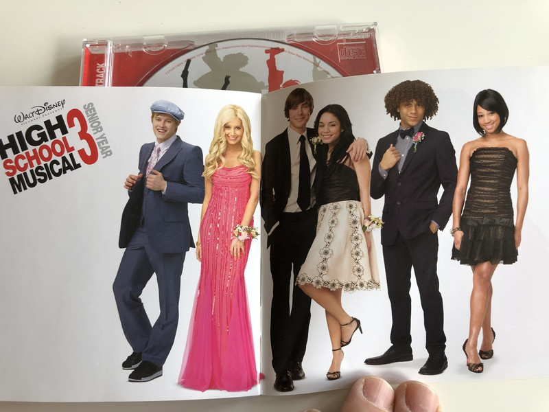 High School Musical 3: Senior Year / AUDIO CD 2008 / An original Walt Disney Records Soundtrack / Now Or Never, Right Here, Right Now, I Want It All... (5099923572225) 