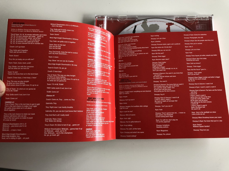 High School Musical 3: Senior Year / AUDIO CD 2008 / An original Walt Disney Records Soundtrack / Now Or Never, Right Here, Right Now, I Want It All... (5099923572225) 