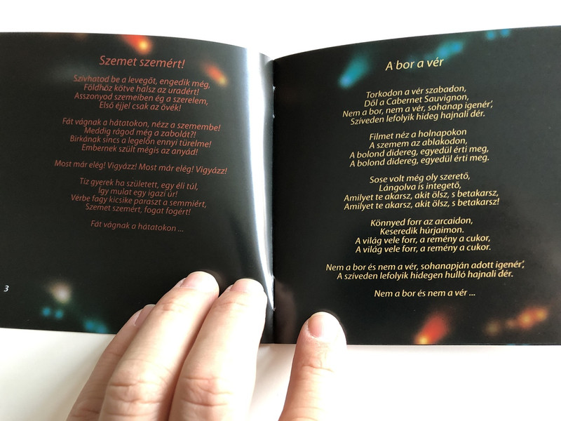 Ghymes - Szikraszemű (Spark-eyed) / Audio CD 2010 / Music directors Szarka Tamás, Szarka Gyula / Universal Music (602527529912)