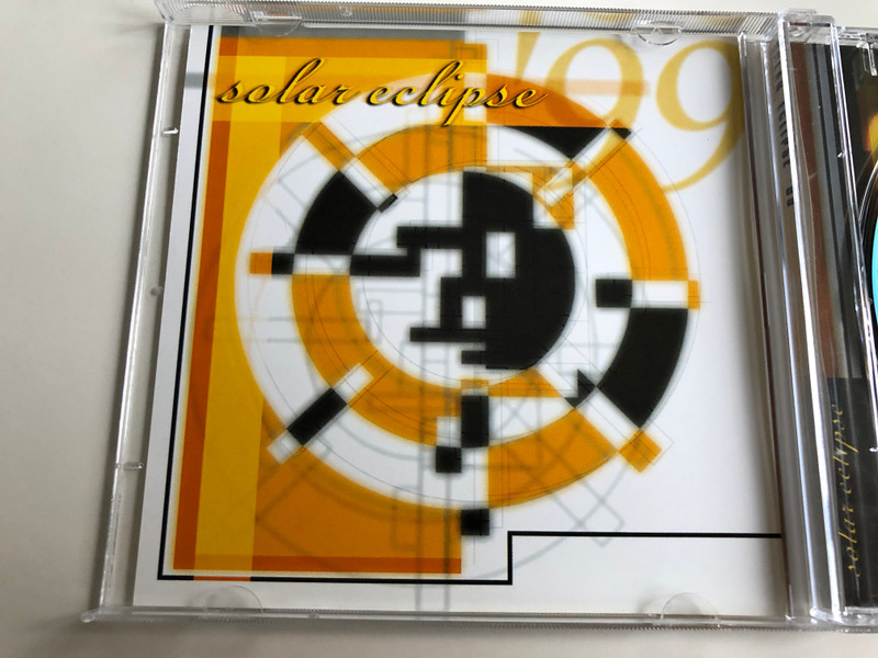 Solar Eclipse - 1999.08.11 / Awakening, Solar Disc, Secret Dream, Harmony / Audio CD 1999 / Magneoton 3984-28447-2 (639842844727)