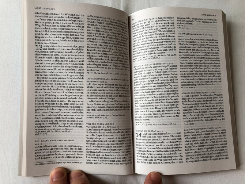 Das Neue Testament - Einheitsübersetzung (2.Auflage) / The New Testament in German language - Unitary translation (2nd edition) / Book introductions, references, notes and maps / Paperback / 2018 KBW (9783460440227)