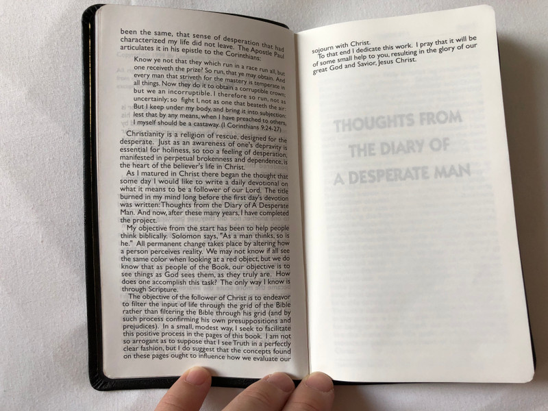 Thoughts from the diary of a desperate man - a daily devotional by Walter A. Henrichsen / 11th Edition / Leadership foundation / Golden edges / Leatherbound, Black / 2010 (0970437410)