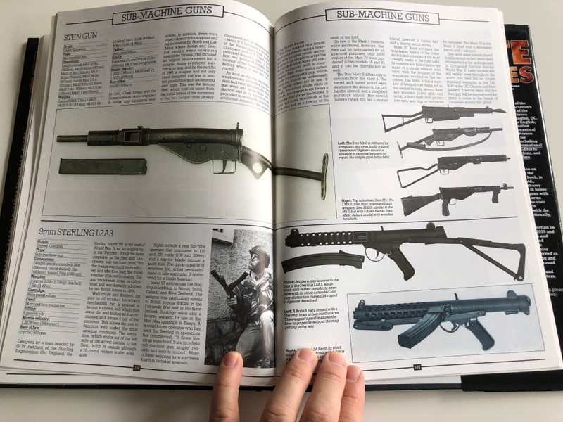 The World's Elite Forces by Walter N. Lang / The men, weapons and operations in the war against terrorism / SAS, SBS, Seals, GSG 9, French Foreign Legin, Spetsnaz / Elite Forces of the World / Hardcover 1989 / Salamander Books (0861013158)