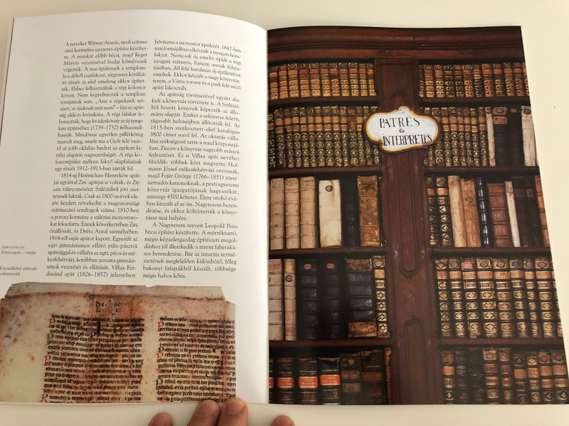 A zirci Reguly Antal Műemlékkönyvtár by Urbán Gusztávné / Hungarian language book presenting the Antal Reguly Historic library in Zirc 