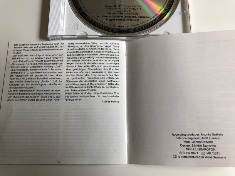 Antonio Vivaldi - Five Concerti for Recorder and strings / László Czidra / Liszt Ferenc Chamber Orchestra, Budapest / Conducted by Frigyes Sándor / HCD 11671-2 / Hungaroton Audio CD 1986 (HCD11671-2)