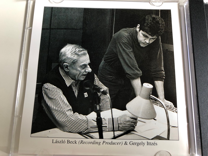 Solos / 20th c. Hungarian Works for Flute / Dohnányi, Jemnitz, Szervánszky, Vidovszky, Szemző, J. Sári, Dubrovay, Kurtág / Gergely Ittzés flute / Hungaroton Classic / HCD 31785 / Audio CD 1999 (5991813178527)