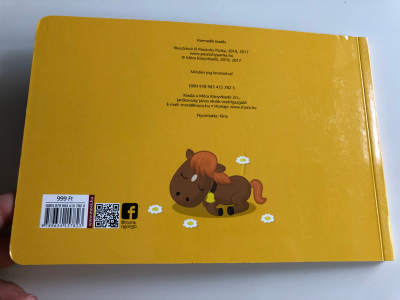  Zengő ABC by Móra Ferenc / Singing ABC- Hungarian nursery rhyme board book / Illustrations Pásztohy Panka / Móra könyvkiadó 2017 (9789634157823)