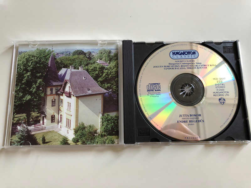 Golden Clouds - Hungarian Contemporary Songs / Horusitzky, R. Sugár, Kósa, Balassa, Kocsár / Jutta Bokor mezzo-soprano, Endre Hegedűs, piano / Hungaroton Classic Audio CD 2000 / HCD 32017 (5991813201720)