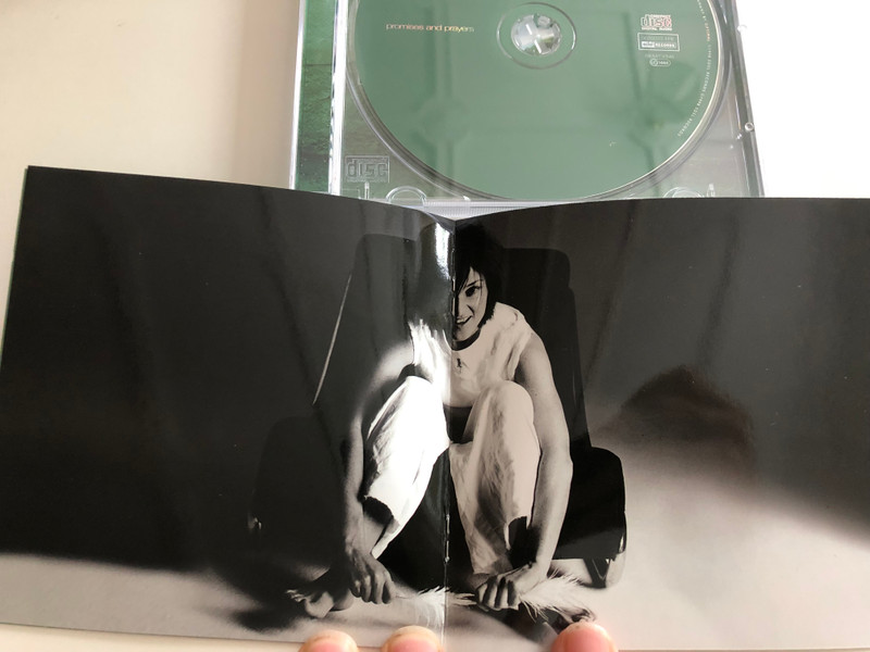 Jade.ell - Promises and prayers / Make-Believe, Leave, Someone reliable, Getting too Good / Audio CD 1998 / 39322ERE (4009880393222)