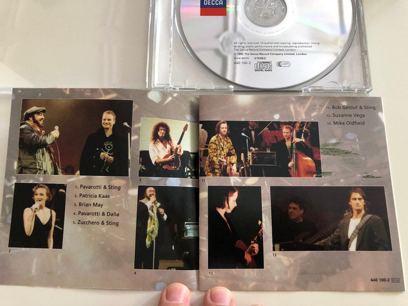  Pavarotti & friends / Sting, Zucchero, Lucio Dalla, Neville Brothers, Brian May, Bob Geldolf / Pavarotti International Charity Gala Concert / Decca Audio CD 1992 / 440 100-2 (028944010022)