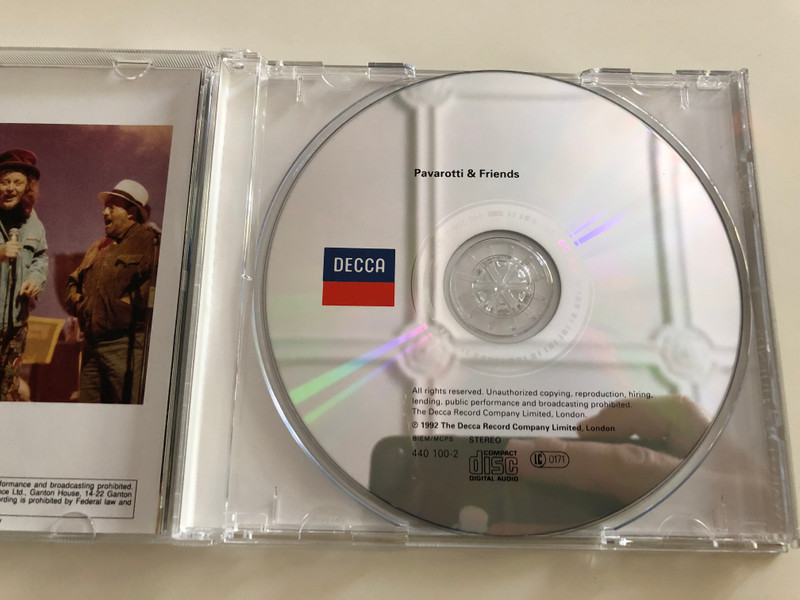  Pavarotti & friends / Sting, Zucchero, Lucio Dalla, Neville Brothers, Brian May, Bob Geldolf / Pavarotti International Charity Gala Concert / Decca Audio CD 1992 / 440 100-2 (028944010022)