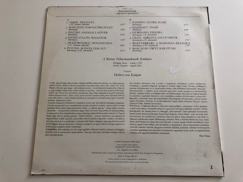 Intermezzo · Közjátékok Népszerü Operákból / A Berlini Filharmonikusok Zenekara / Herbert Von Karajan / HUNGAROTON LP STEREO / SLPXL 12138