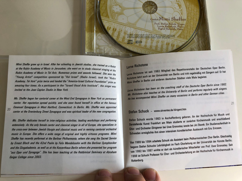 Cantorial Highlights 2 / Revival of Synagogue Music in Europe / Cantor Mimi Sheffer sings with Prof. Stefan Schuk, Organ / Lorne Richstone, Piano / Sigrid Heinrich, Harp / Audio CD 2006 (4260052384602)