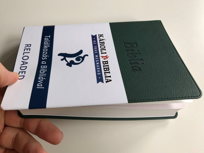 Hungarian Karoli Reloaded Bible PU Imitation Leather Cover Dark Green / Magyar Biblia revideált Károli középméretű, sötétzöld, műbőr / Words of God and Words of Jesus in RED (5999883910559)
