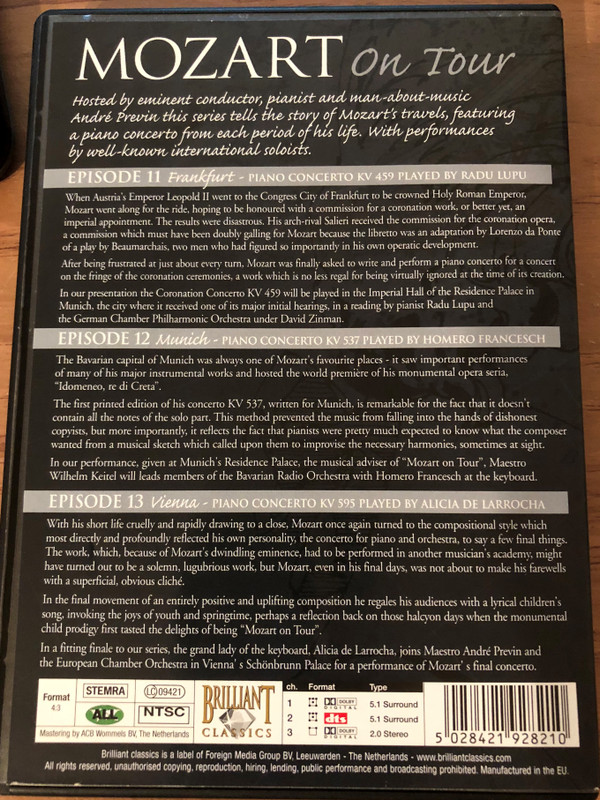 Mozart On Tour DVD / Frankfurt, Munich, Vienna / Documentary narrated by André Previn / Piano Concerto played by Homero Francesch, Radu Lupu & Alicia de Larrocha / 3 DVD (5028421928210)