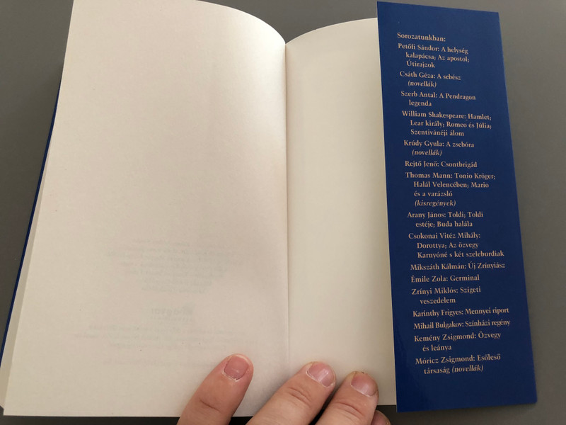 Szigeti veszedelem by Zrínyi Miklós / Életreszóló olvasmányok / The Siege of Sziget - Hungarian Epic Poem / Kossuth kiadó 2017 / Paperback (9789630987233)
