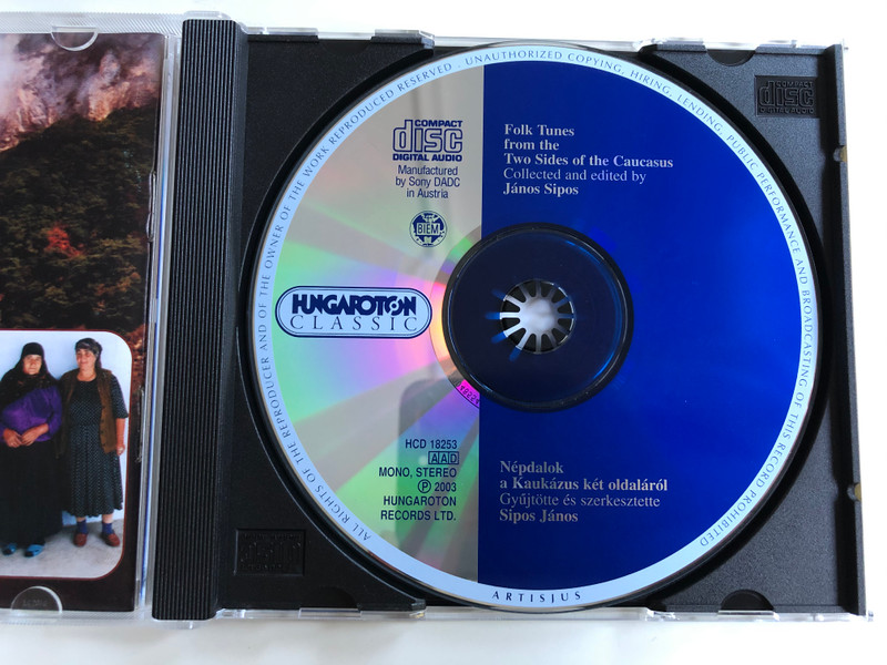 Folk Tunes From the Two Sides of the Caucasus / Nepdalok a Kaukazus ket oldalarol / Collected And Edited By Janos Sipos / Hungaroton Classic Audio CD 2003 Mono Stereo / HCD 18253
