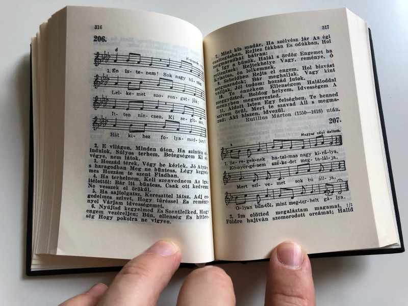 Énekeskönyv - [Kicsi] / Magyar Reformátusok Használatára / Hungarian language small size Reformed Hymnal book / Kálvin Kiadó 2014 / Hardcover (9789633009611)