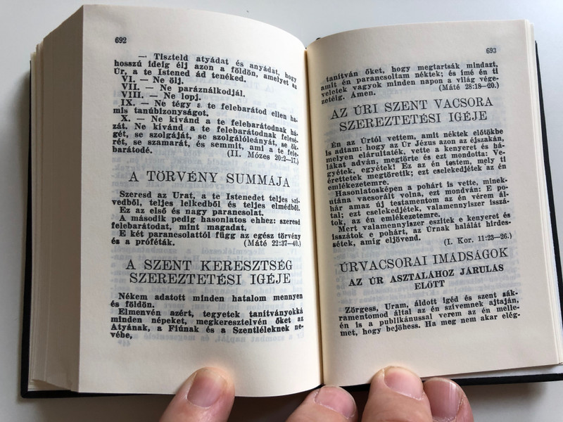 Énekeskönyv - [Kicsi] / Magyar Reformátusok Használatára / Hungarian language small size Reformed Hymnal book / Kálvin Kiadó 2014 / Hardcover (9789633009611)
