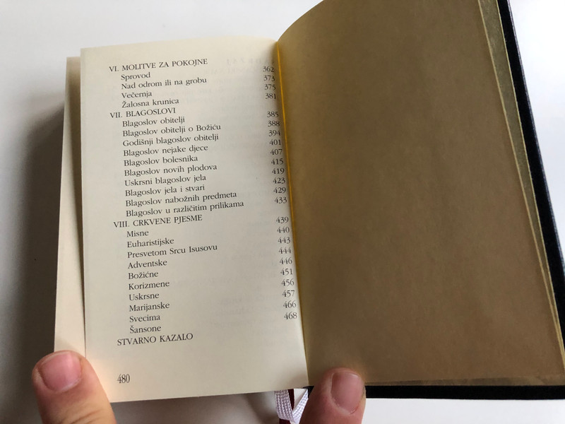 Put u Život / Way of Life: Prayer and Rites, 9th Amended Edition / Hardcover - Black / Croatian language prayer book / Molitvenik i obrednik / IX. Dopunjeno Izdanje / "Marija" 2009 / Petar Lubina (9789530039261)