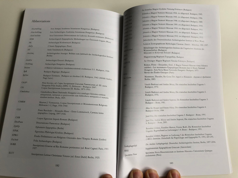 Roman stones by Mihály Nagy - Lapidarium / Guide to the Archeological Exhibitions in the Hungarian National Museum / Magyar Nemzeti Múzeum 2012 / Paperback (9786155209024)
